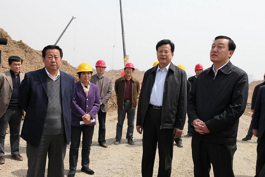 ��ί����ӛ�����L(zh��ng)����(w��)�h�����جF(xi��n)��(ch��ng)�k��